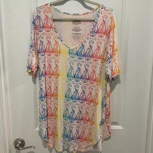 TROLLS RAINBOW FAVORITE TUNIC - SUPER SOFT WHITE - TORRID Size 1